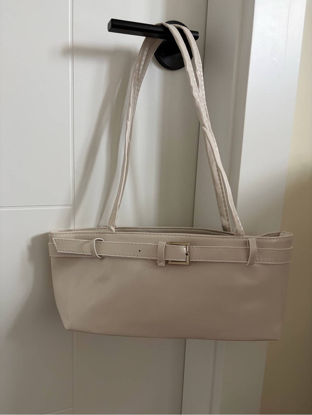 minimalist white shoulder bag